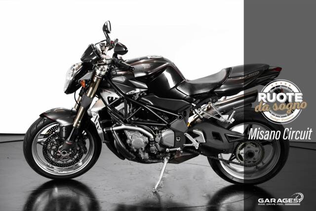 Image 1/32 of MV Agusta DUMMY (2005)