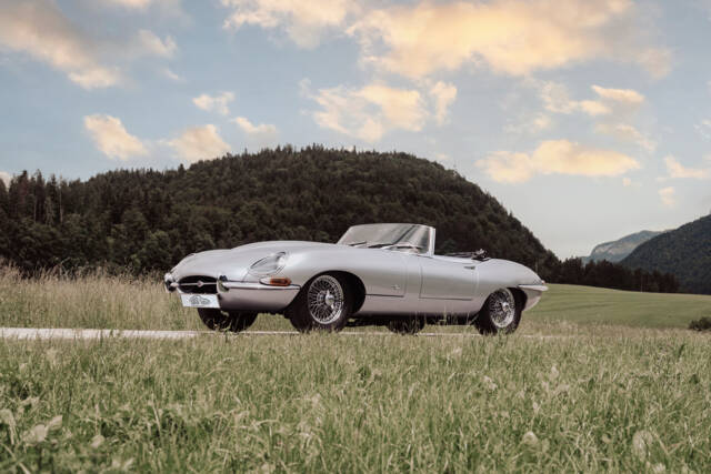 Bild 1/12 von Jaguar E-Type 3.8 Flat Floor (1961)