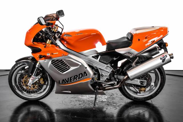 Bild 1/33 von Laverda DUMMY (1998)