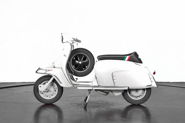 Image 1/30 of Innocenti DUMMY (1967)
