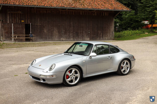 Image 1/90 de Porsche 911 Carrera 4S (1996)