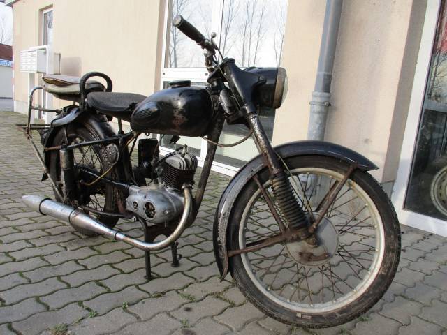 Bild 1/19 von MZ DUMMY (1955)