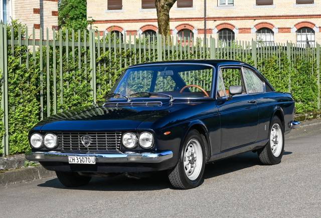 Image 1/27 of Lancia Flavia Coupé 2000 (1969)