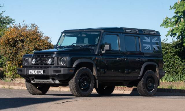 Image 1/50 of INEOS Grenadier Station Wagon Fieldmaster (2023)