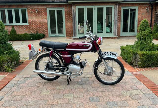 Image 1/38 of Yamaha DUMMY (1974)