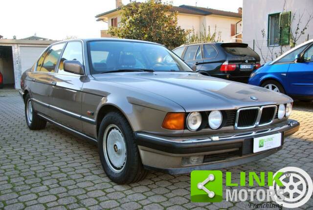Image 1/10 de BMW 750iL (1989)