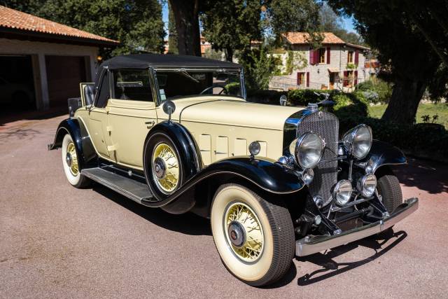 Image 1/4 of Cadillac V-12 (1931)