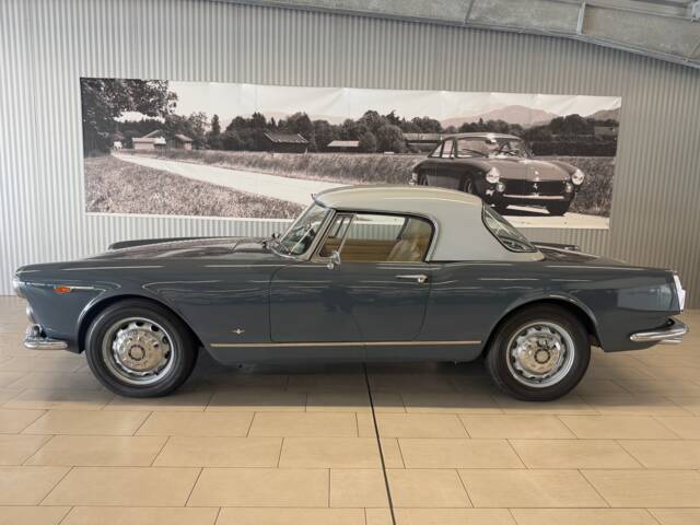 Image 1/16 of Alfa Romeo 2600 Spider (1963)