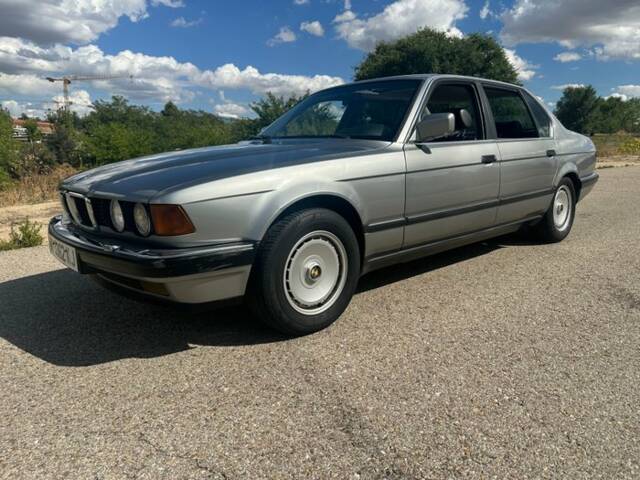 Immagine 1/7 di BMW 750i (1989)