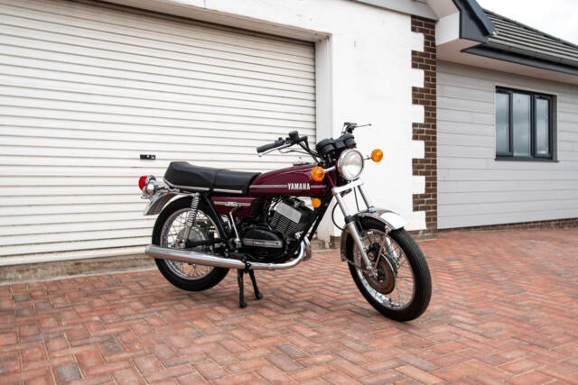 Image 1/7 of Yamaha DUMMY (1973)