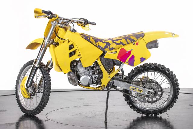 Bild 1/24 von Suzuki DUMMY (1991)