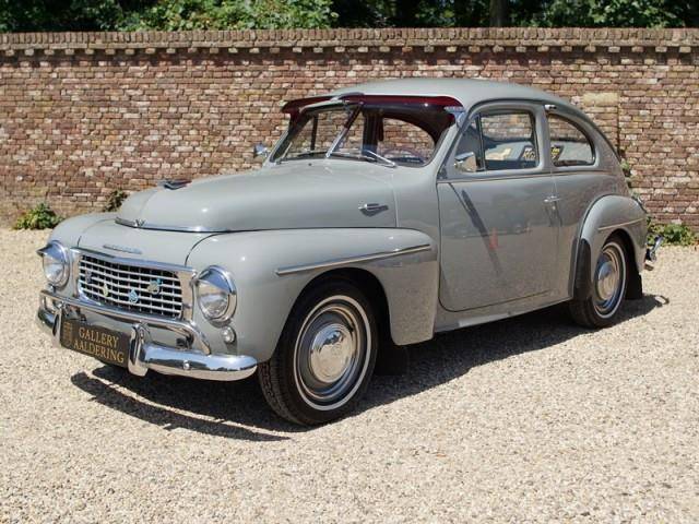 Immagine 1/30 di Volvo PV 444 (1957)