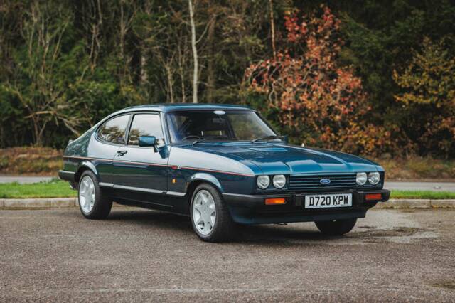 Image 1/9 de Ford Capri 2,8i (1987)