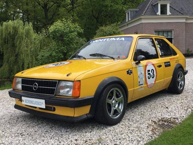 Imagen 1/30 de Opel Kadett 1,6 S (1981)