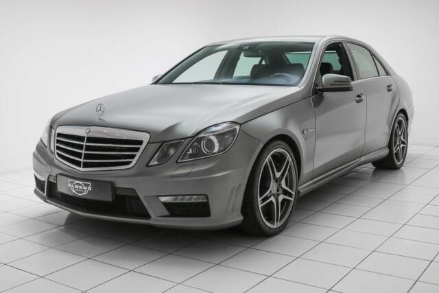 Bild 1/19 von Mercedes-Benz E 63 AMG (2009)
