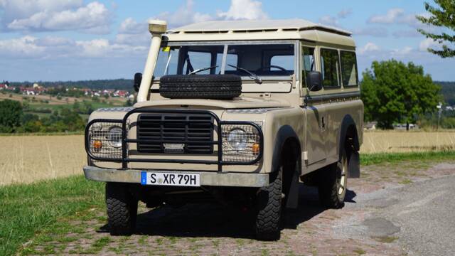 Bild 1/43 von Land Rover 109 (1979)