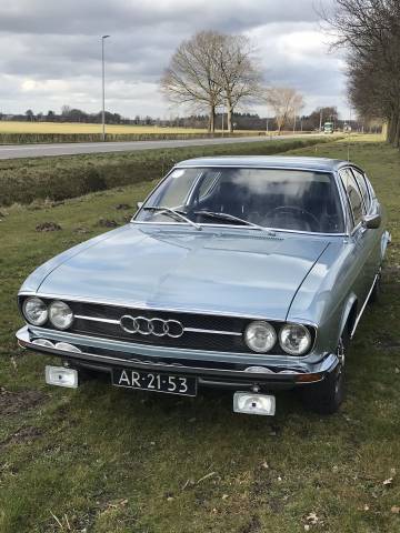 Image 1/35 of Audi 100 Coupe S (1972)