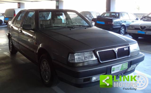 Image 1/18 of Lancia Thema 16V (1988)