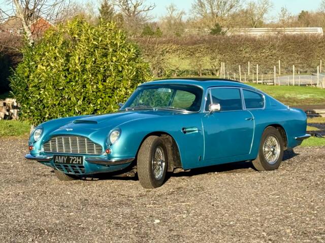 Bild 1/19 von Aston Martin DB 6 (1969)