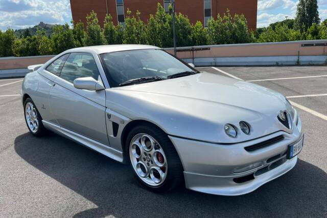 Bild 1/8 von Alfa Romeo GTV 2.0 Twin Spark (2001)
