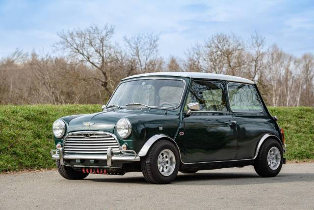 Image 1/8 of Austin Mini 1000 (1977)