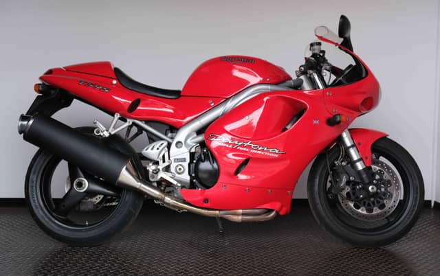 Image 1/66 of Triumph Daytona T595 (1998)
