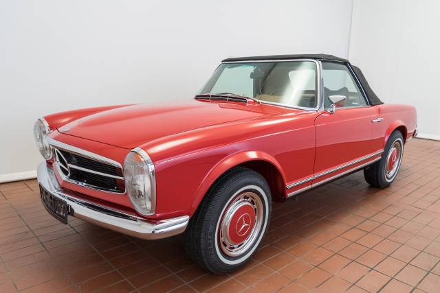 Image 1/23 de Mercedes-Benz 280 SL (1969)