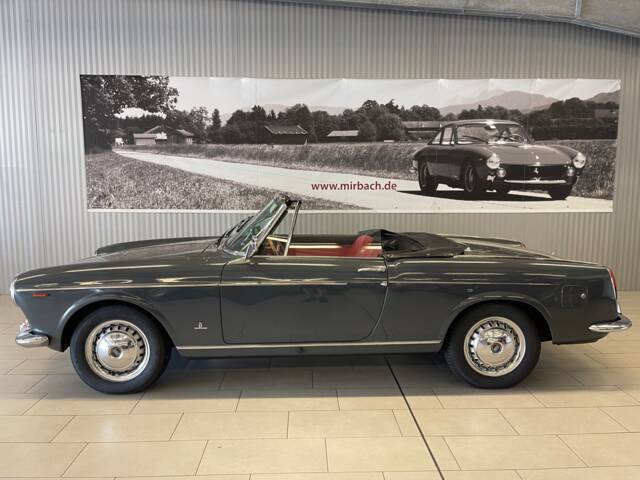 Image 1/11 of FIAT 1500 (1965)