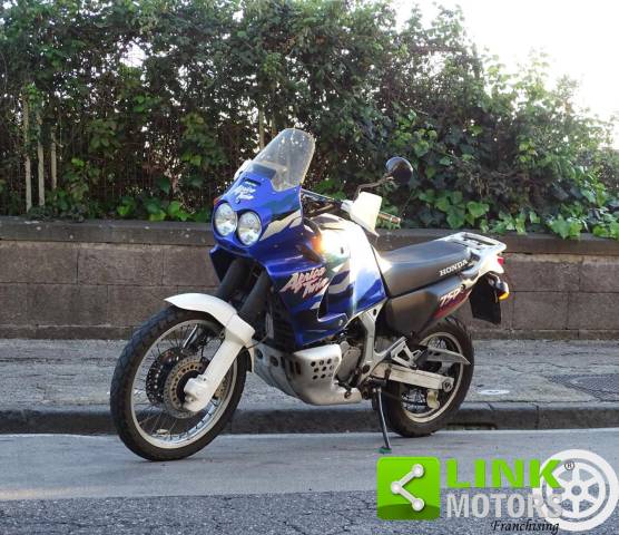 Image 1/9 of Honda DUMMY (1999)