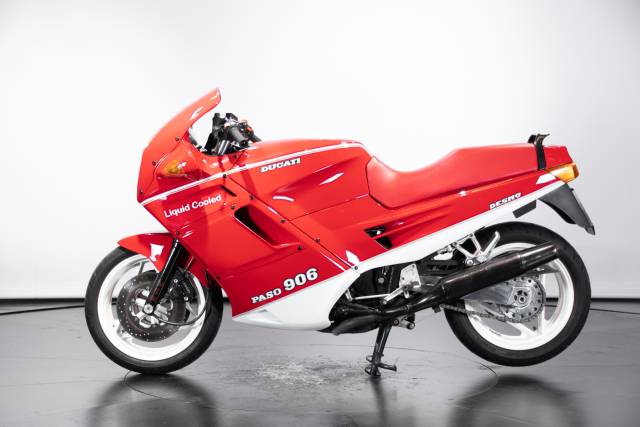 Immagine 1/30 di Ducati DUMMY (1989)