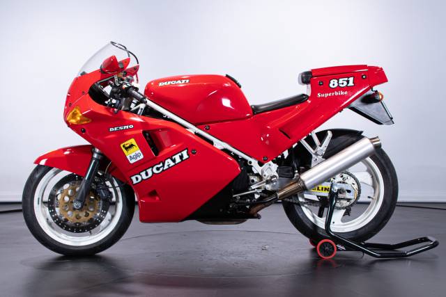 Image 1/50 of Ducati DUMMY (1990)