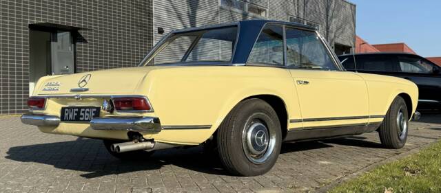 Image 1/31 de Mercedes-Benz 250 SL (1967)