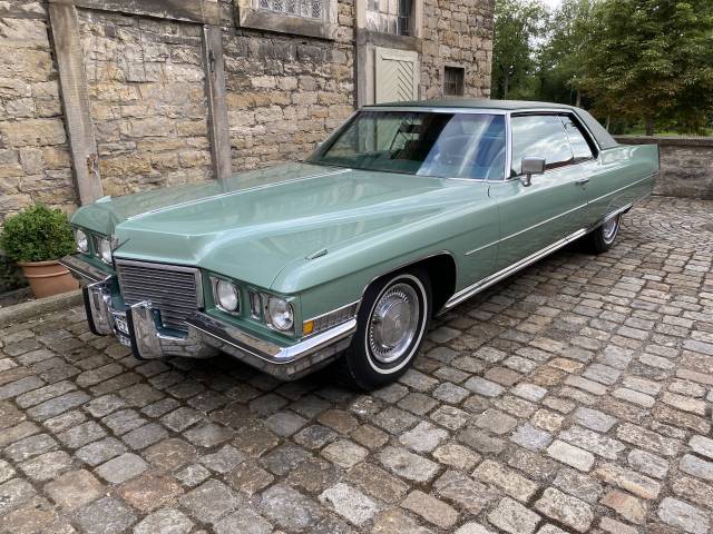 Image 1/7 of Cadillac Coupe DeVille (1972)