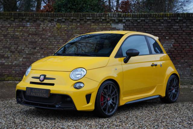 Image 1/50 of Abarth 695 Biposto (2017)