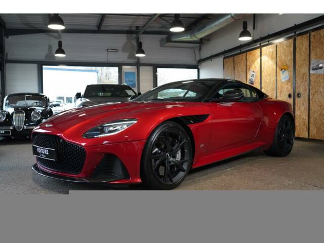 Image 1/50 of Aston Martin DBS Superleggera (2019)