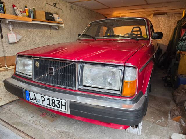 Image 1/8 of Volvo 264 (1979)