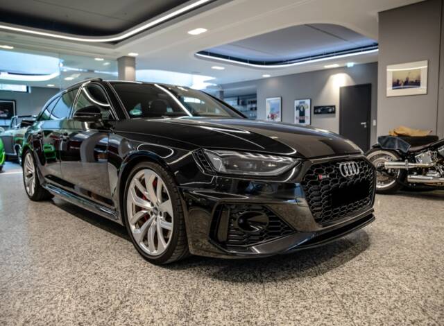 Image 1/14 of Audi RS4 Avant (2020)