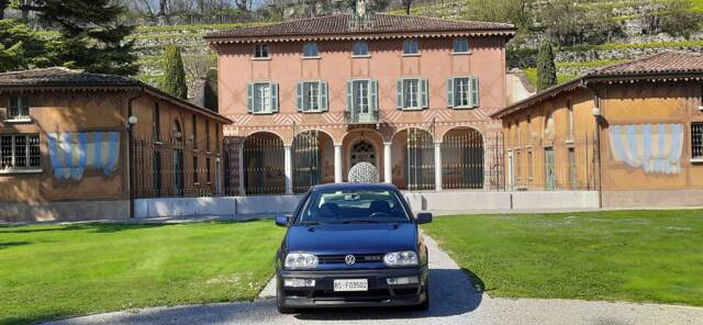 Bild 1/14 von Volkswagen Golf III GTI 2.0 (1994)