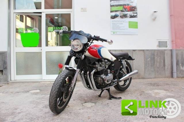 Image 1/15 of Yamaha XJ 900 F (1983)