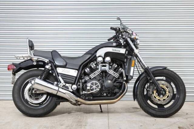 Image 1/37 of Yamaha V-Max 1200 (2000)