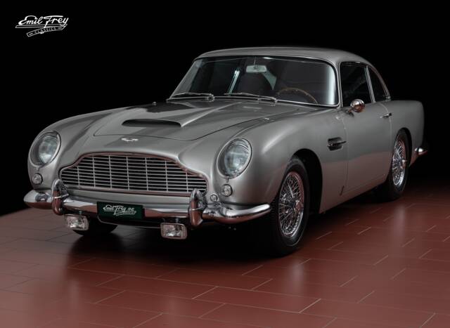 Image 1/10 of Aston Martin DB 5 Vantage (1965)