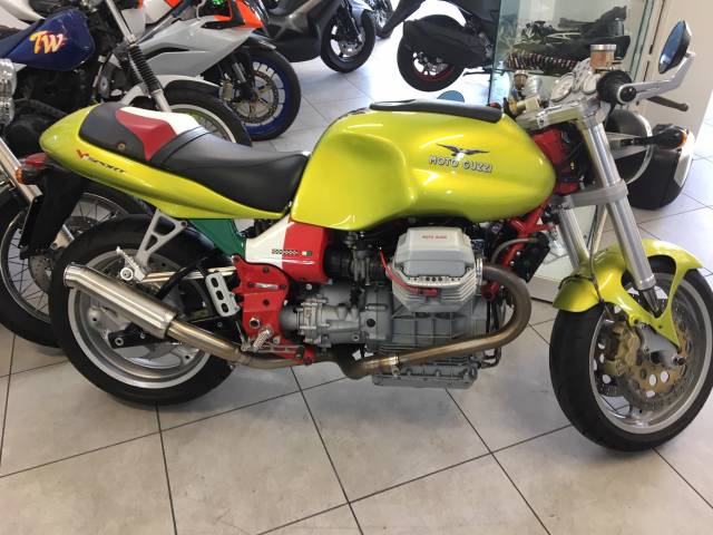 Afbeelding 1/4 van Moto Guzzi DUMMY (2000)