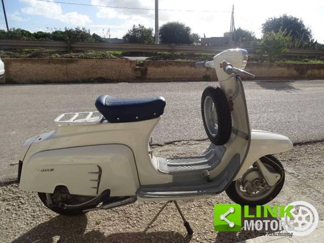 Lambretta Lui Usato  - Il Lambretta Lui È Stato Un Mezzo Innovativo, Forse Troppo, E Proprio Per Questo Non È Stato Compreso Non Riuscendo A Conquistare Il Mercato Dei Più Giovani Come Avrebbe Dovuto.