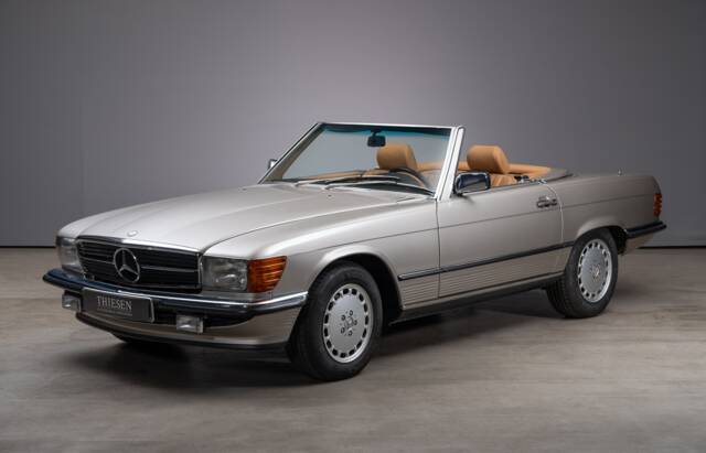 Bild 1/23 von Mercedes-Benz 560 SL (1987)