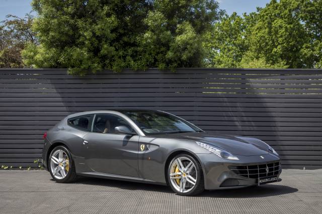 Immagine 1/43 di Ferrari FF (2015)