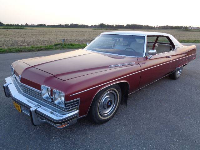 Image 1/9 de Buick Electra 225 Hardtop (1974)