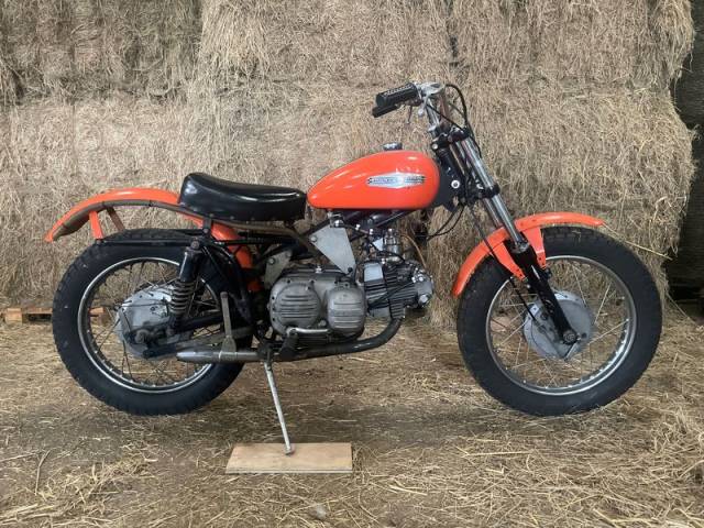 Afbeelding 1/43 van Aermacchi Harley-Davidson DUMMY (1968)