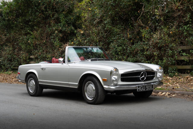 Image 1/16 of Mercedes-Benz 280 SL (1971)