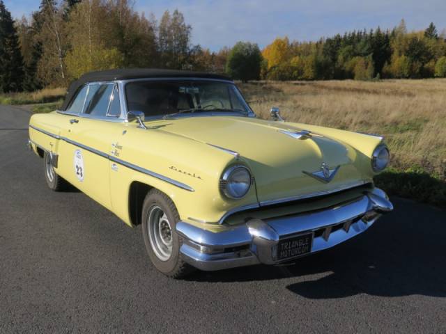 Bild 1/48 von Lincoln Capri (1954)