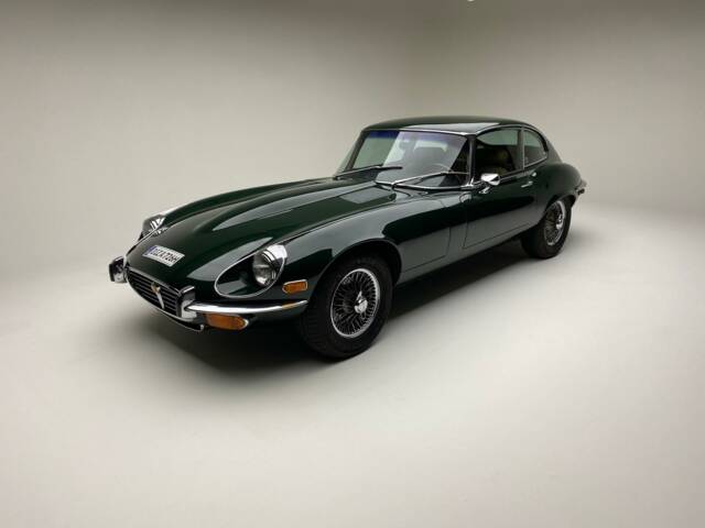 Bild 1/15 von Jaguar E-Type V12 (2+2) (1972)